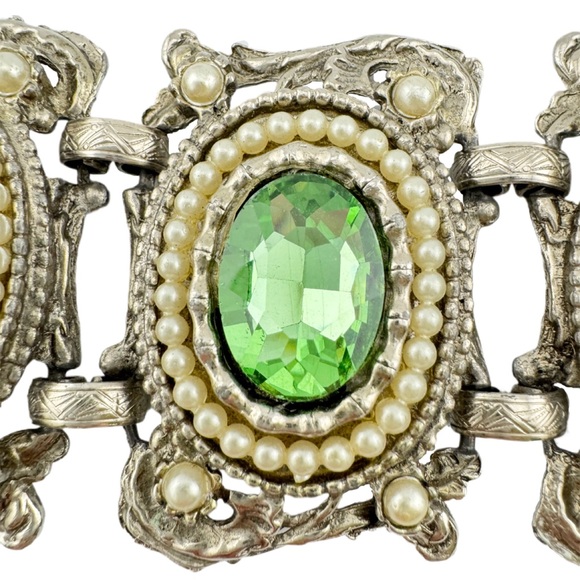 Vintage Ornate Panel Bracelet - Picture 4 of 7